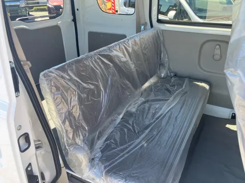 Mitsubishi Minicab Van