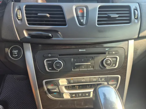 Renault SM5
