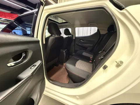 Nissan Bluebird