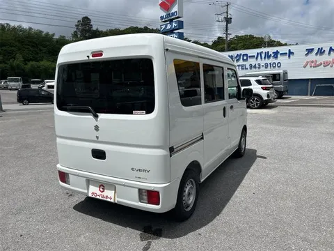 Suzuki Every