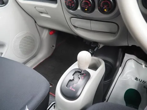 Mitsubishi I