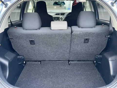 Toyota Yaris (Vitz)