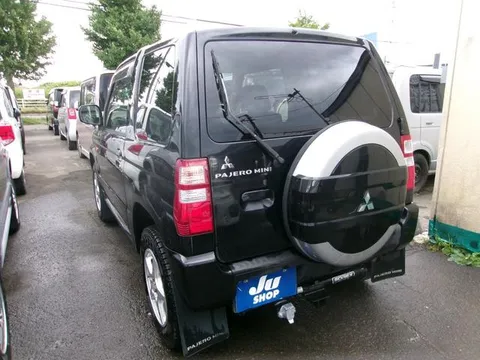 Mitsubishi Pajero Mini
