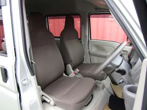 Nissan Clipper