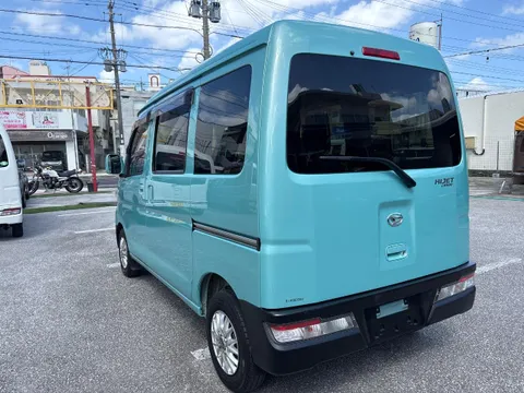 Daihatsu Hijet Cargo