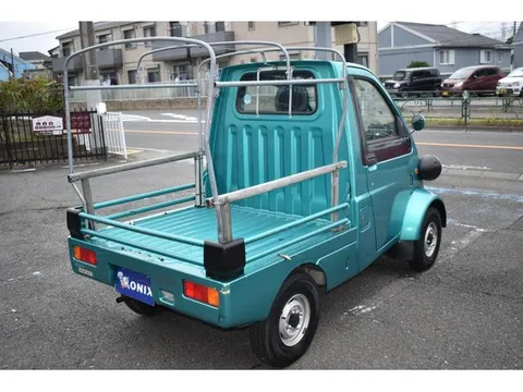 Daihatsu Midgetii