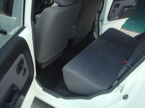 Daihatsu Naked
