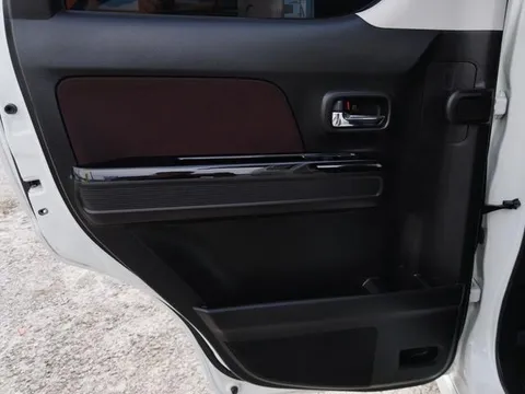 Suzuki Wagon R Stingray