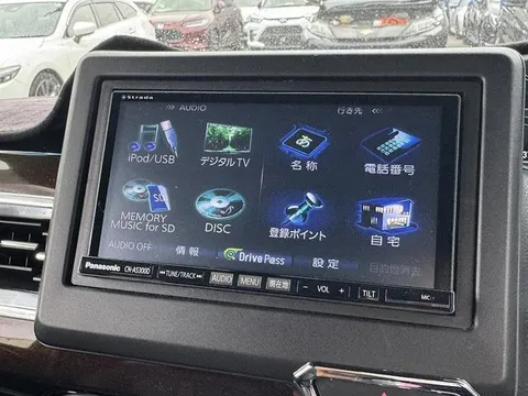 Honda N-BOX Custom