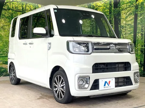 Toyota Pixis Mega