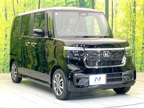 Honda N-BOX Custom