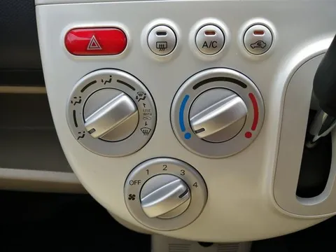 Nissan Otti