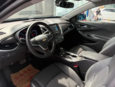 Chevrolet Malibu XL