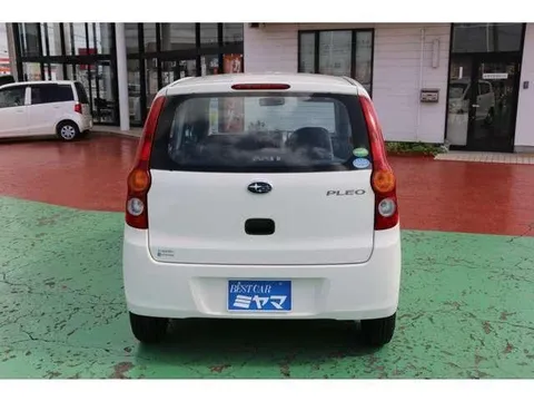 Subaru Pleo