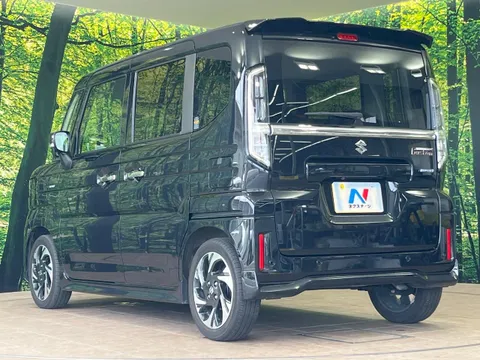 Suzuki Spacia Custom