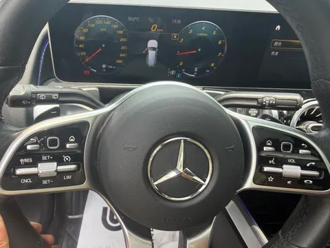 Mercedes-Benz GLB-Class