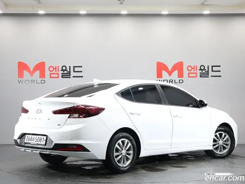Hyundai Elantra (Avante)