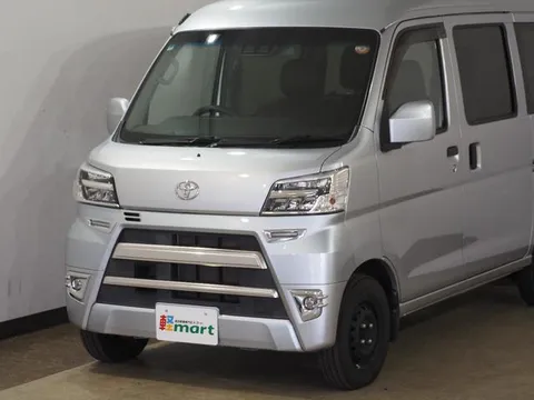 Toyota Pixis Van