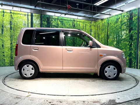 Nissan Otti