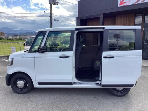 Honda N-BOX Joy