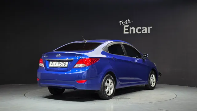 Hyundai Accent