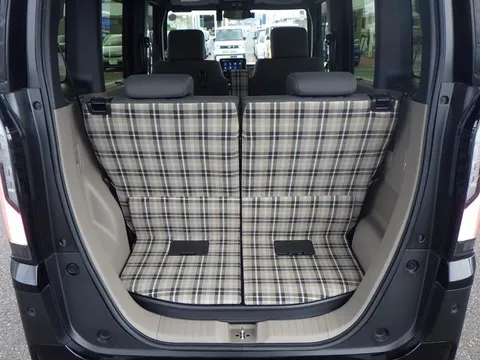 Honda N-BOX Joy