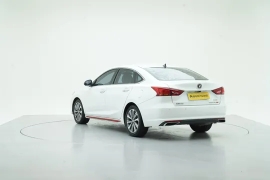 Changan Raeton CC