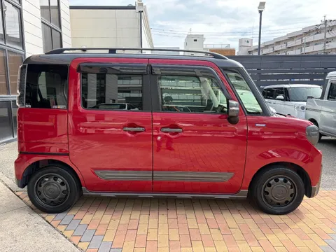 Suzuki Spacia Gear