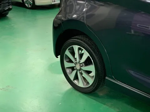 Mitsubishi eK Custom