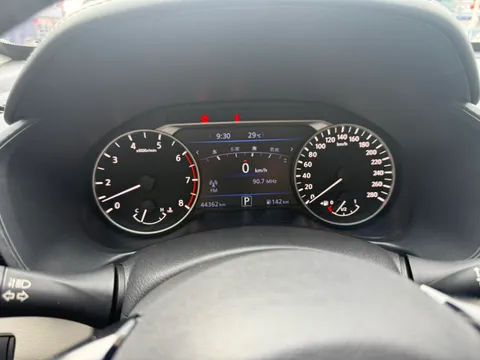 Nissan Teana