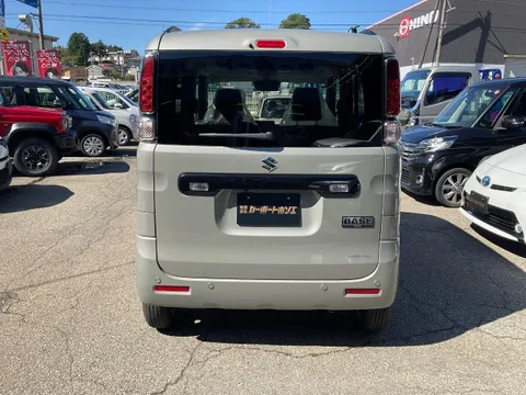 Suzuki Spacia Base