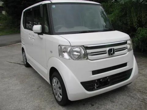 Honda N-BOX Plus