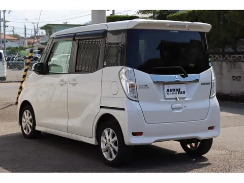 Mitsubishi eK Space Custom