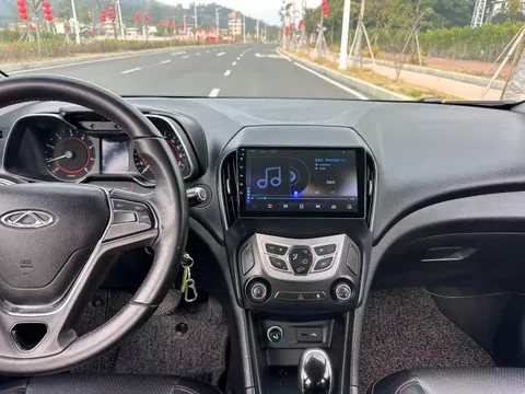 Chery Arrizo 5