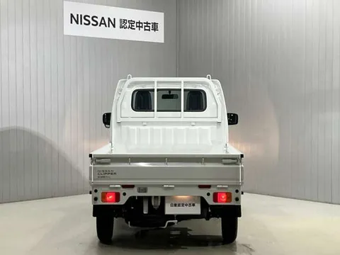 Nissan Clipper Truck