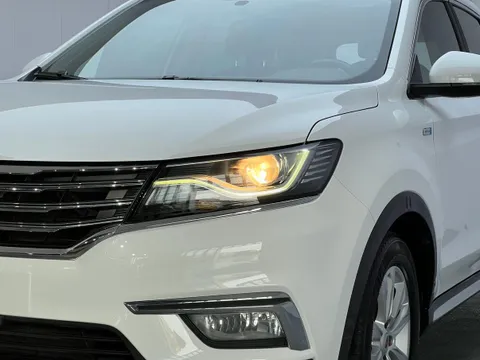 Roewe RX5