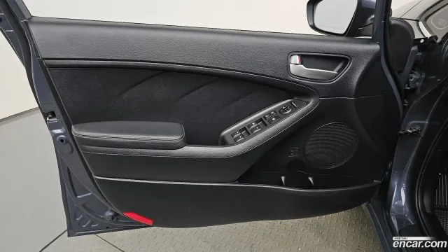 Kia Cerato (K3)