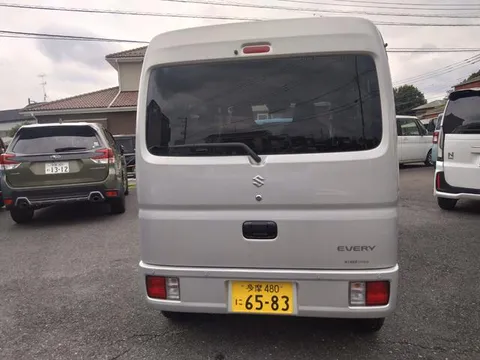 Suzuki Every