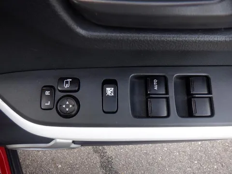 Mazda Flair Crossover