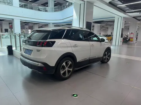 Peugeot 4008