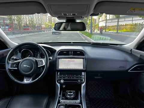 Jaguar XEL
