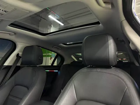 Jaguar XEL