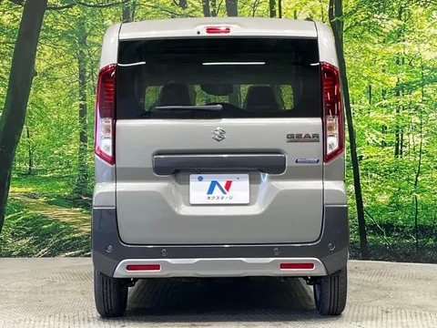 Suzuki Spacia Gear