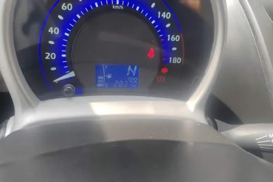 BYD F0