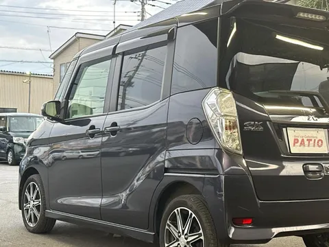 Mitsubishi eK Space