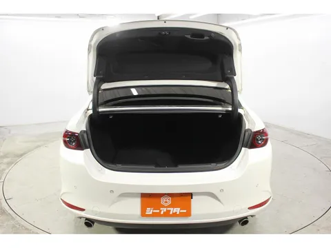 Mazda MAZDA3 Fastback