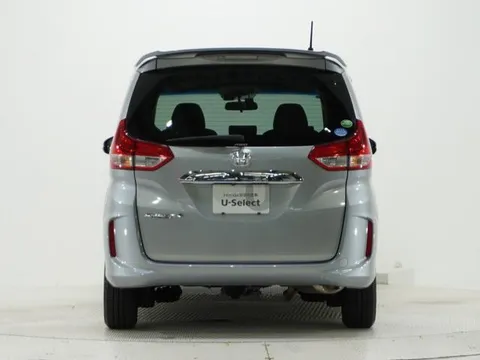 Honda Freed Plus