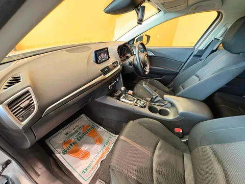 Mazda Axela Sport