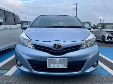 Toyota Yaris (Vitz)