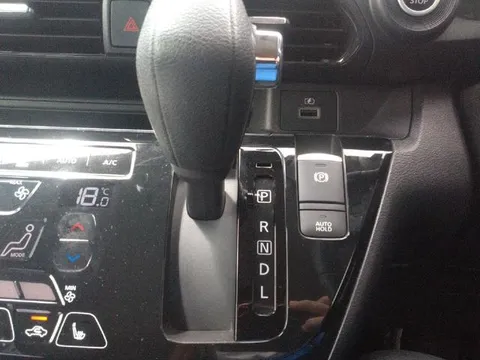 Mitsubishi eK X